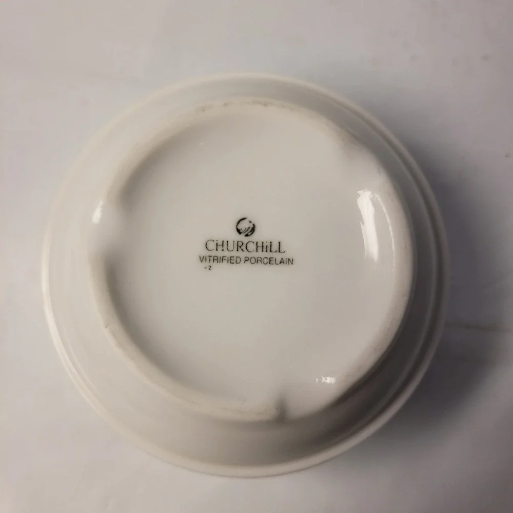 Churchill Vitrified Porcelain‎ Bowl White Textured Scale Pattern Round Small Vtg
